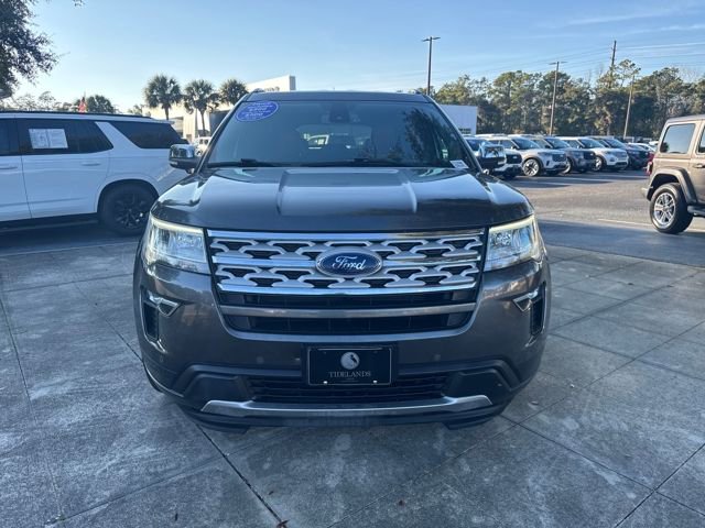 Used 2019 Ford Explorer XLT w/ Equipment Group 202A image 3