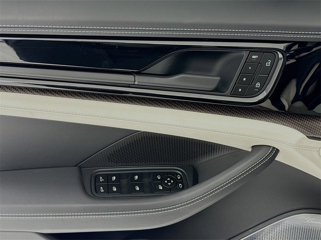 Certified 2025 Porsche Panamera GTS image 11