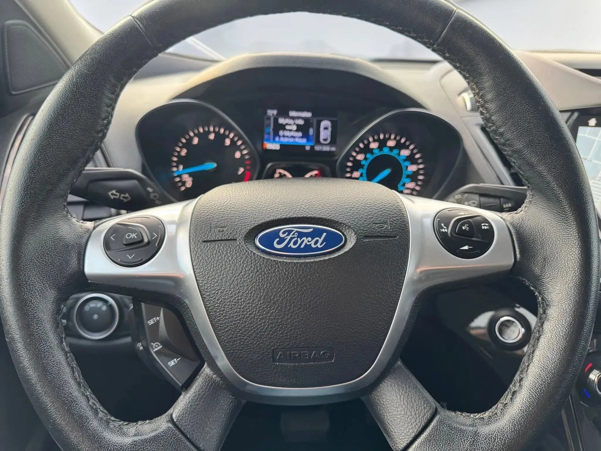 Used 2016 Ford Escape Titanium FWD image 14