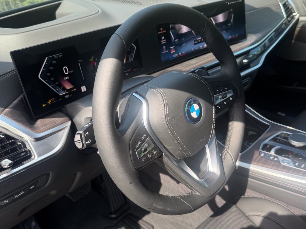 Used 2026 BMW X5 xDrive50e w/ Premium Package AWD/4WD image 14
