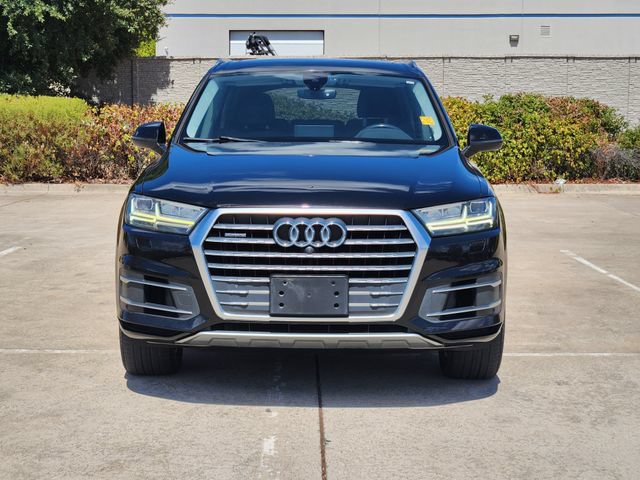 Used 2018 Audi Q7 3.0T Premium Plus w/ Premium Plus Package AWD/4WD image 2