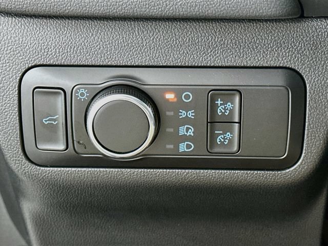 Used 2023 Ford Escape Active w/ Tech Pack #1 FWD image 21