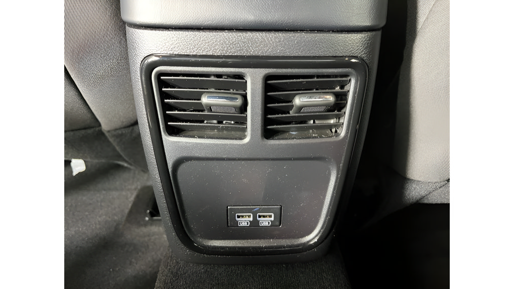 Used 2021 Dodge Charger SXT w/ Blacktop Package AWD/4WD image 25