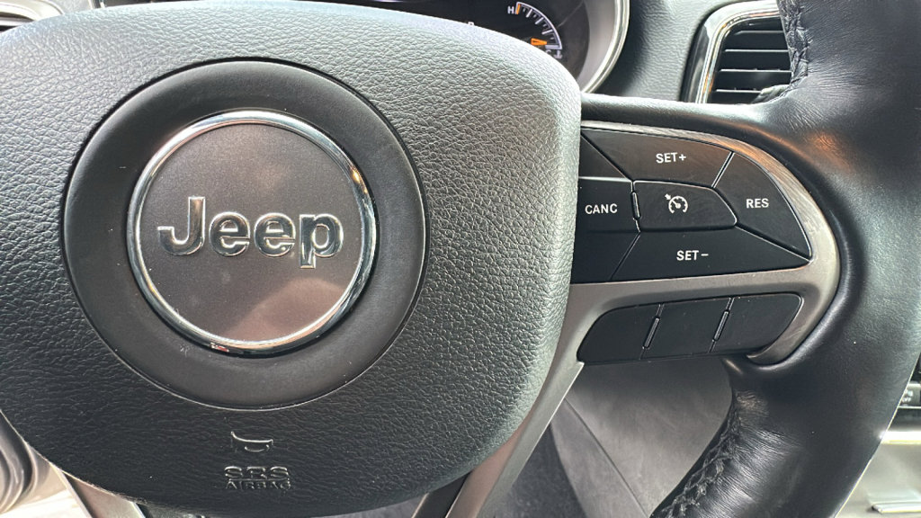 Used 2021 Jeep Grand Cherokee Laredo X image 20