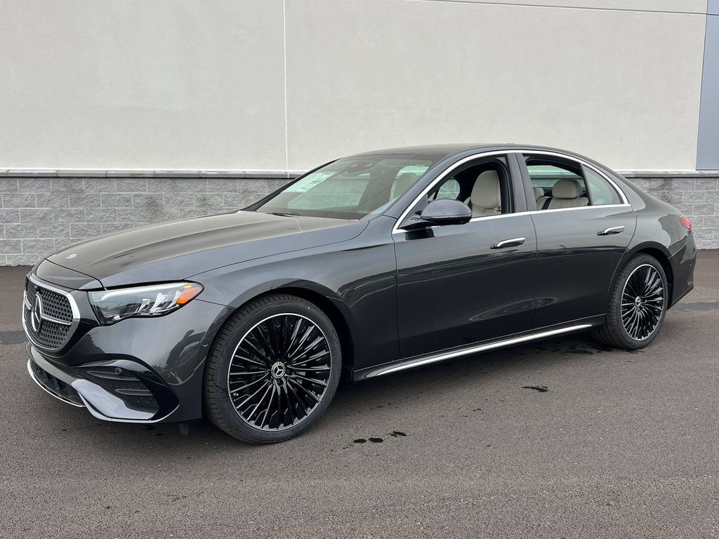 New 2026 Mercedes-Benz E 350 4MATIC Sedan image 1