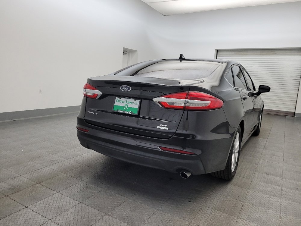 Used 2020 Ford Fusion SE image 7