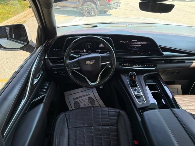 Used 2024 Cadillac Escalade Premium Luxury Platinum w/ Heavy-Duty Trailer Package AWD/4WD image 19