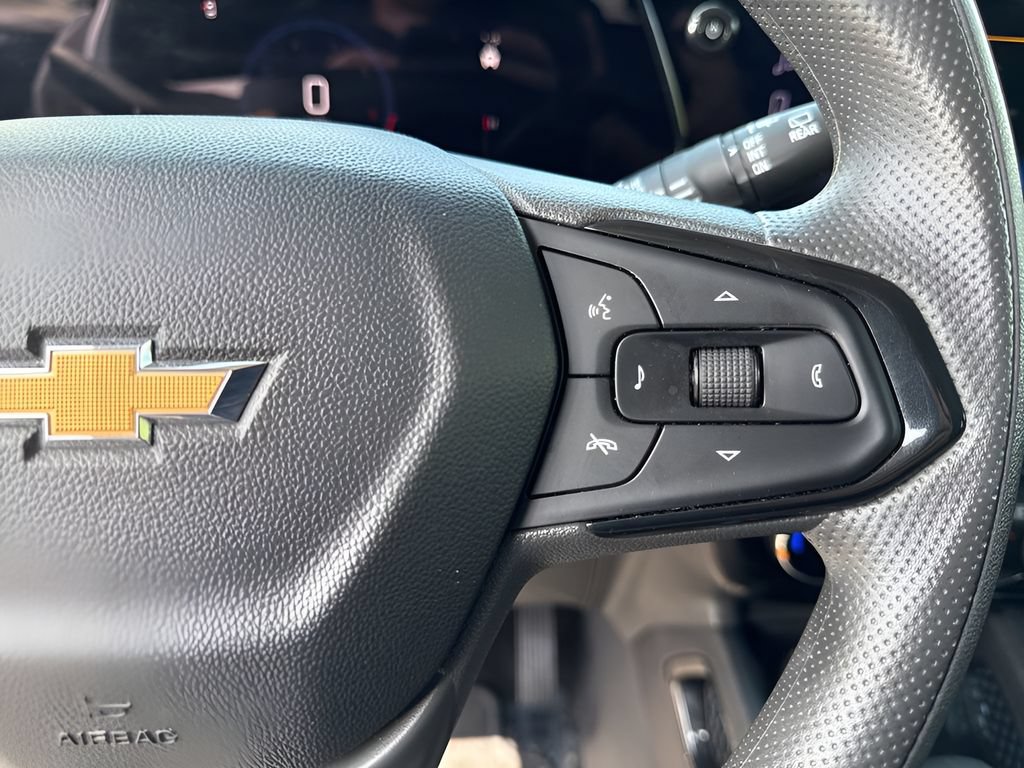 Used 2025 Chevrolet TrailBlazer LT AWD/4WD image 15