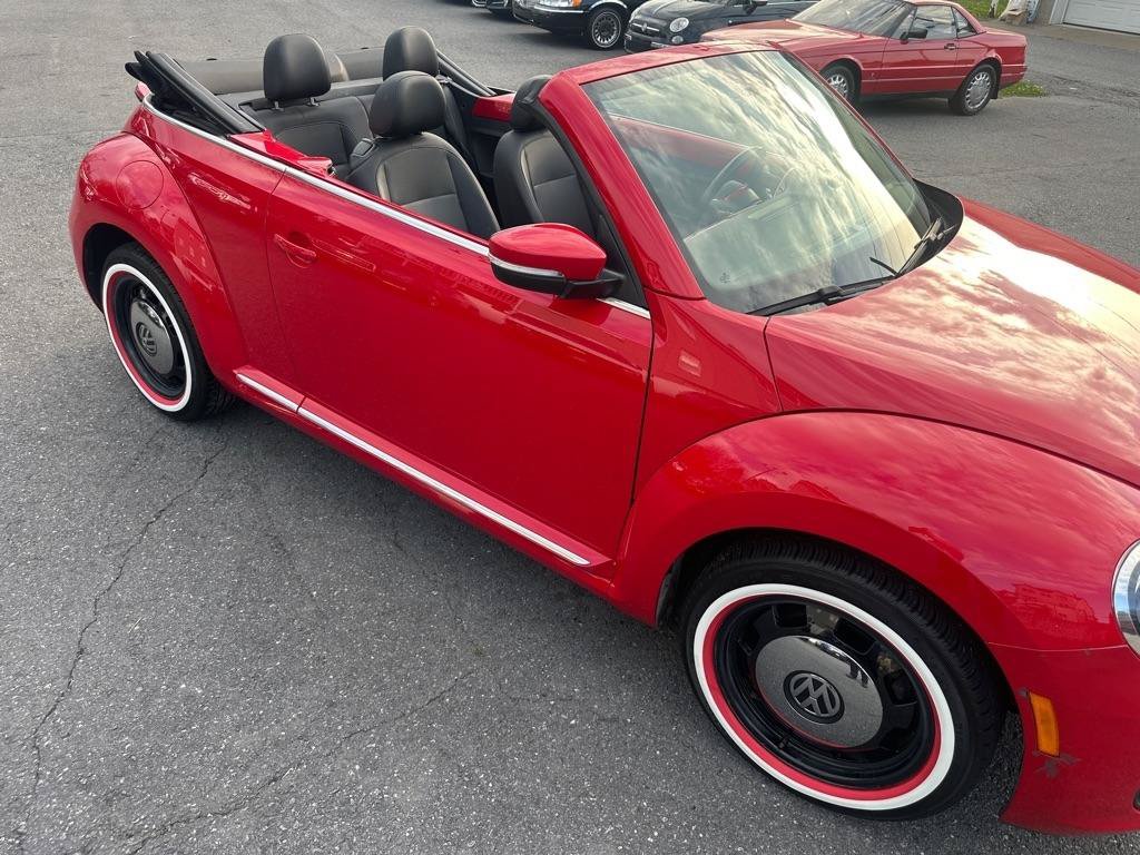 Used 2013 Volkswagen Beetle 2.5 FWD image 25