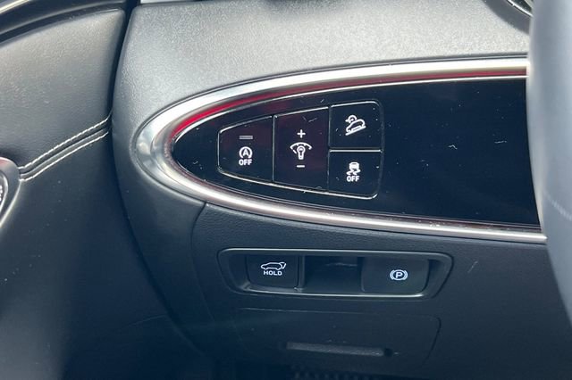 Used 2024 Genesis GV70 2.5T w/ Advanced Package image 37