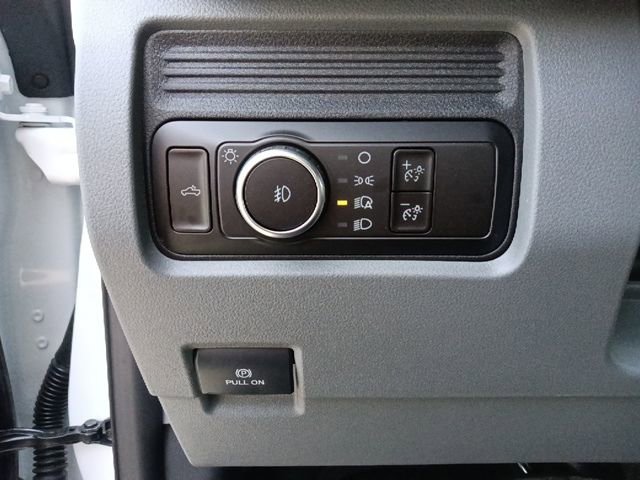 New 2026 Ford F250 XL w/ XL Chrome Package image 17