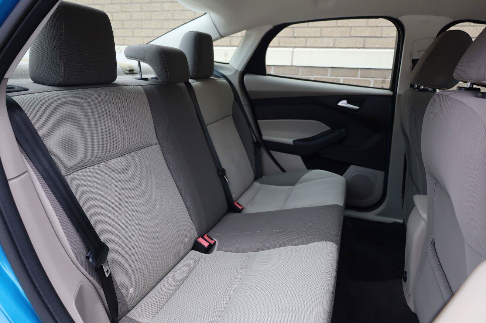 Used 2014 Ford Focus SE FWD image 24