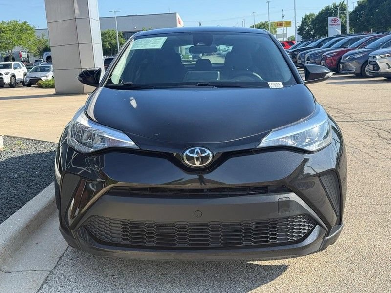 Used 2021 Toyota C-HR LE FWD image 8