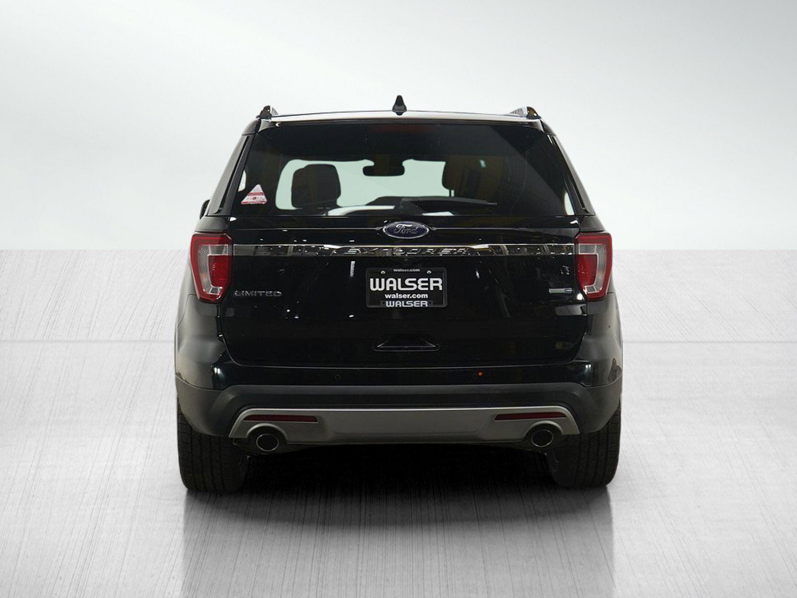 Used 2016 Ford Explorer Limited image 4