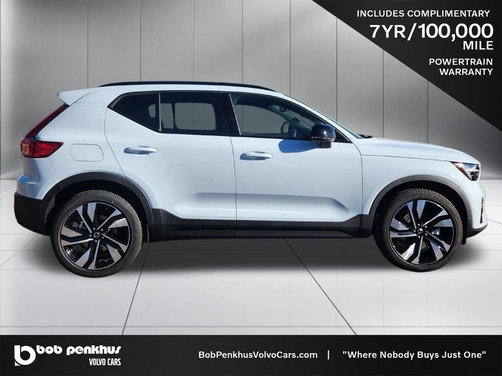 New 2026 Volvo XC40 B5 Ultra w/ Climate Package AWD/4WD image 28