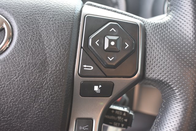Used 2022 Toyota Tacoma SR5 AWD/4WD image 22