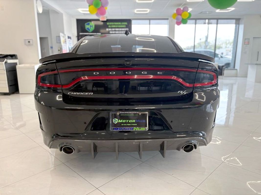 Used 2021 Dodge Charger R/T w/ Driver Convenience Group RWD image 11