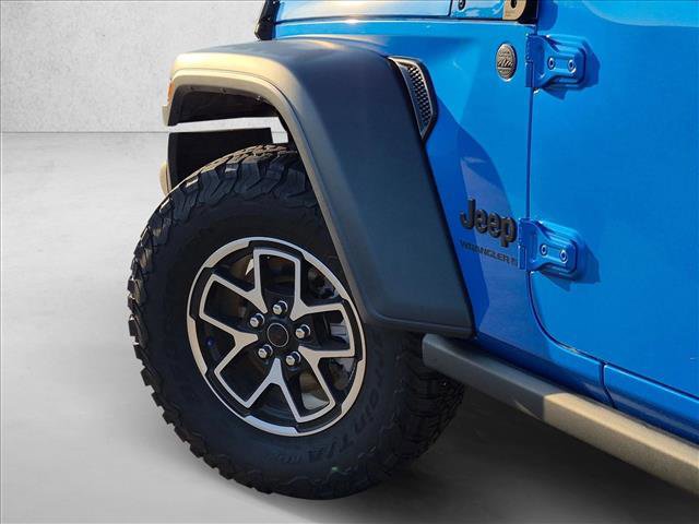 Used 2025 Jeep Wrangler Sport AWD/4WD image 10