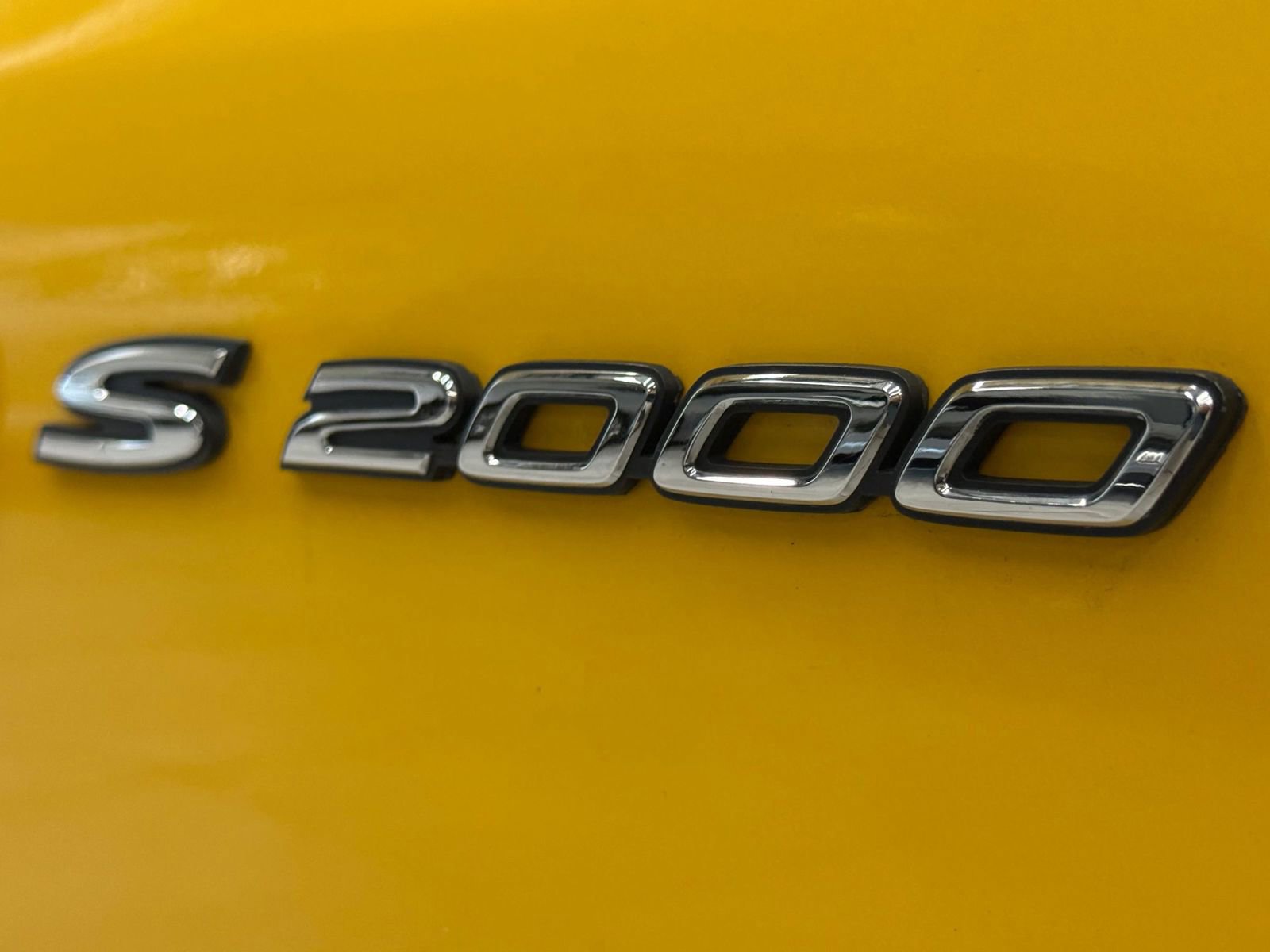 Used 2003 Honda S2000 image 14