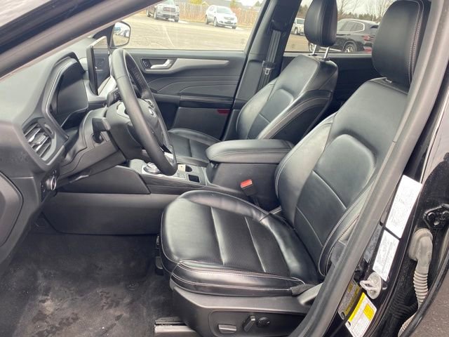 Used 2023 Ford Escape Platinum AWD/4WD image 15