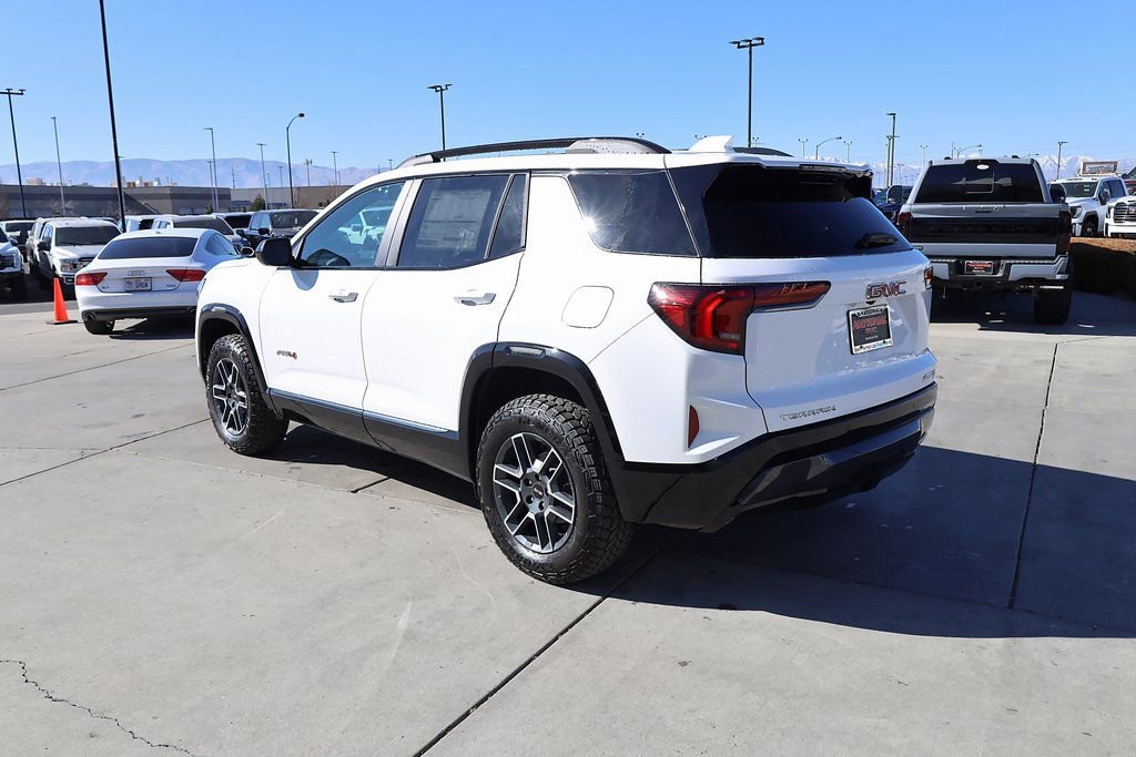 New 2026 GMC Terrain AT4 image 4