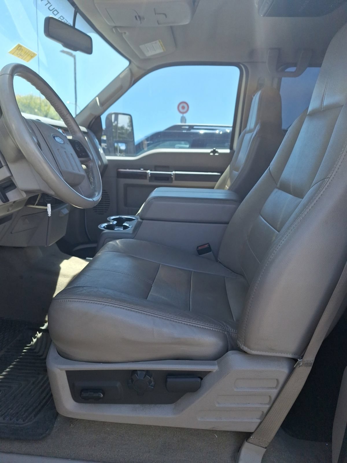 Used 2008 Ford F250 Lariat AWD/4WD image 11
