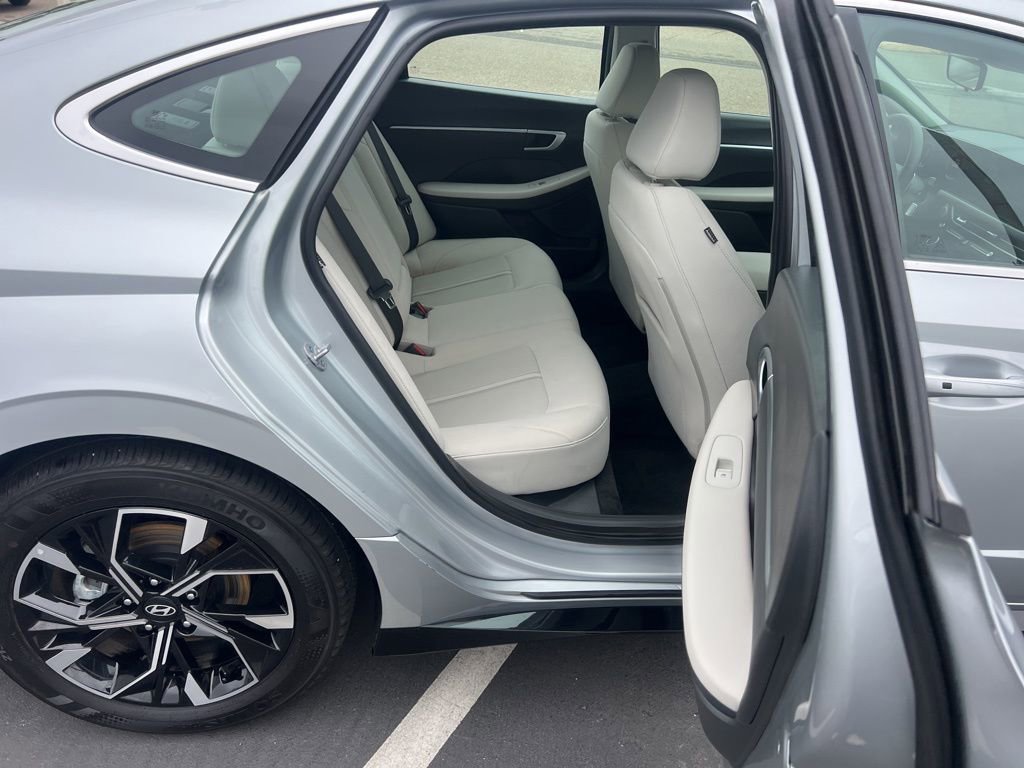 Used 2025 Hyundai Sonata SEL image 37