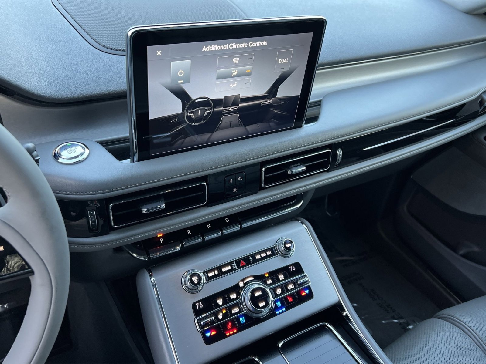 Used 2020 Lincoln Aviator Reserve w/ Equipment Group 202A image 19