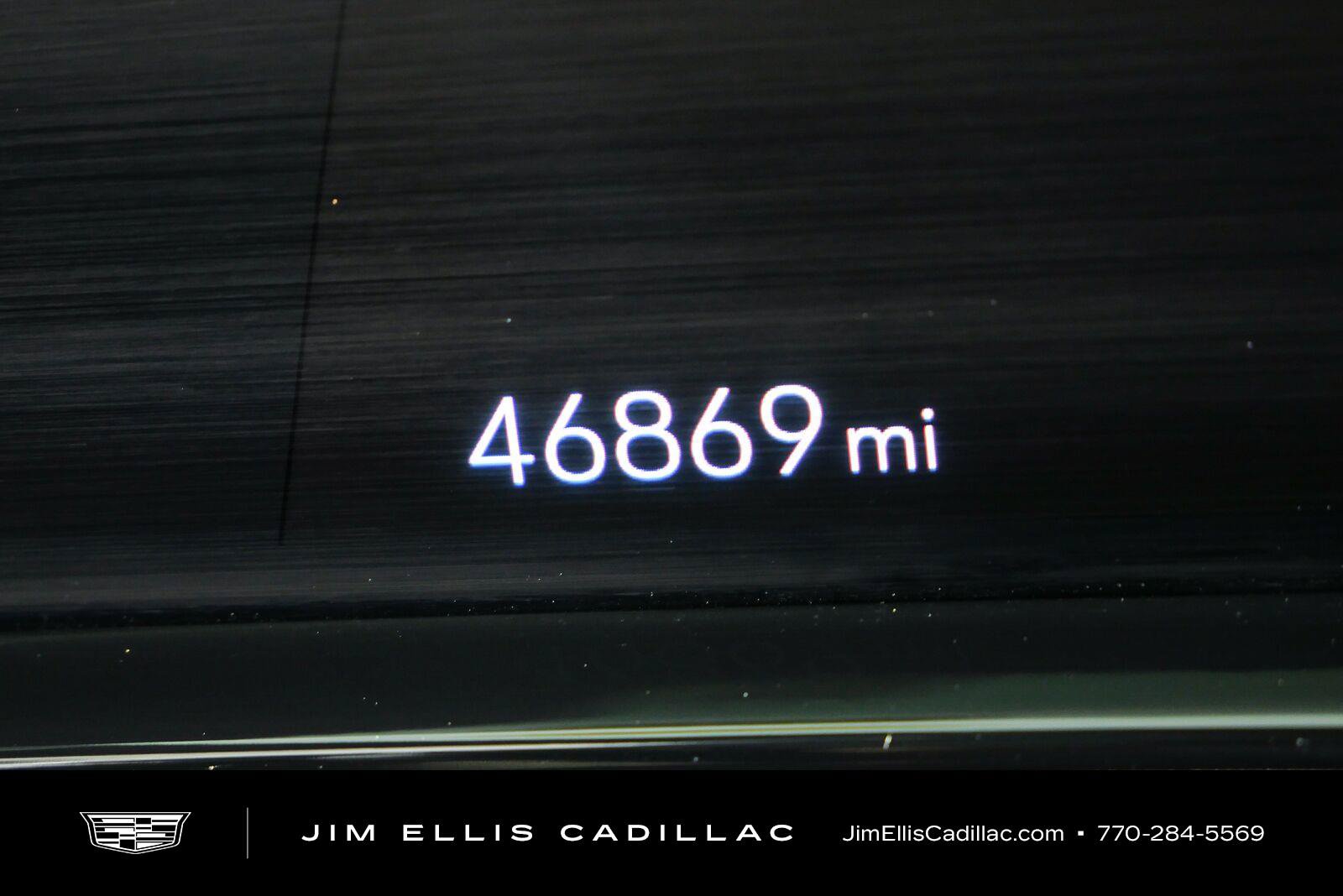 Used 2024 Cadillac Escalade Sport w/ Touring Package RWD image 9