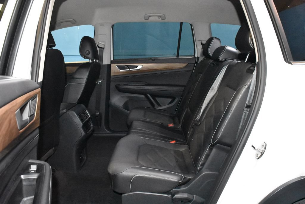 Used 2025 Volkswagen Atlas SE AWD/4WD image 20