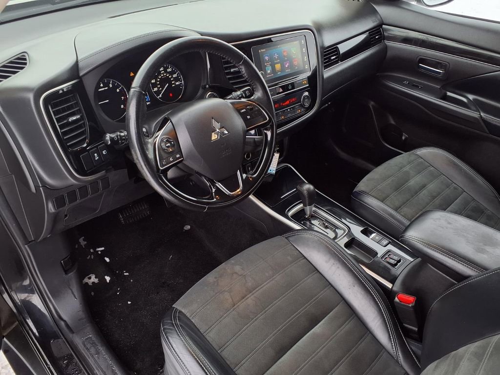 Used 2019 Mitsubishi Outlander FWD image 6