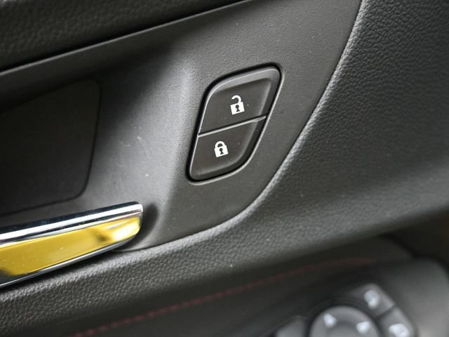 Used 2023 Chevrolet TrailBlazer RS w/ Sun and Liftgate Package AWD/4WD image 20