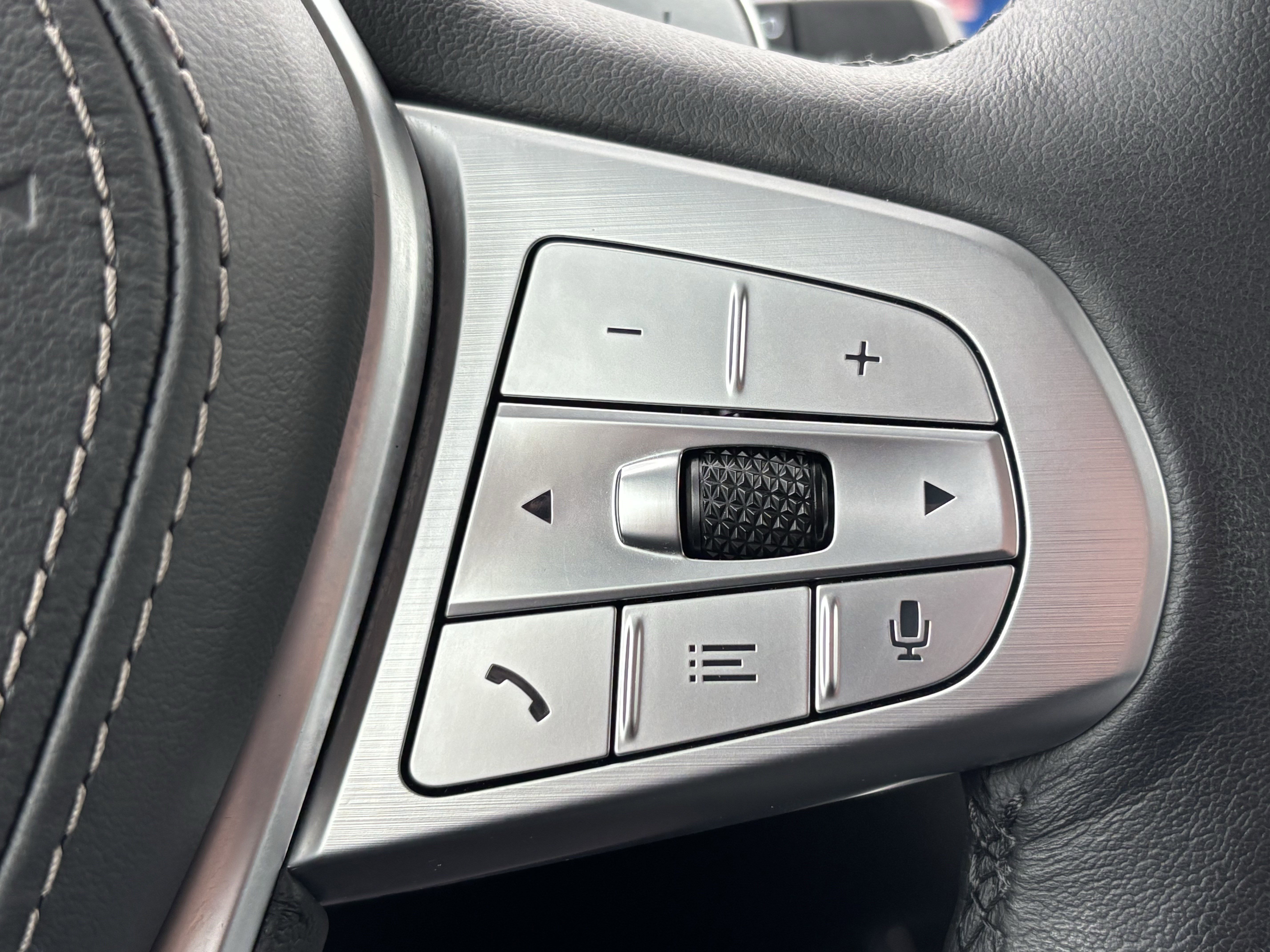 Certified 2026 BMW X7 xDrive40i image 20