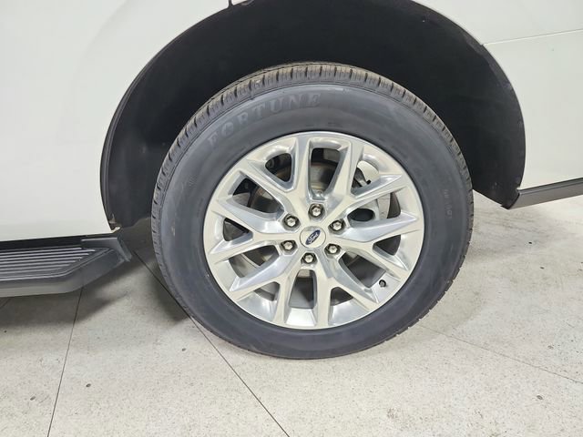 Used 2020 Ford Expedition XLT image 37