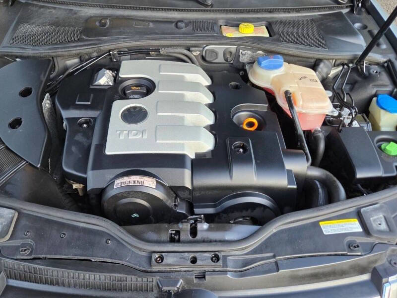 Used 2004 Volkswagen Passat GLS FWD image 27