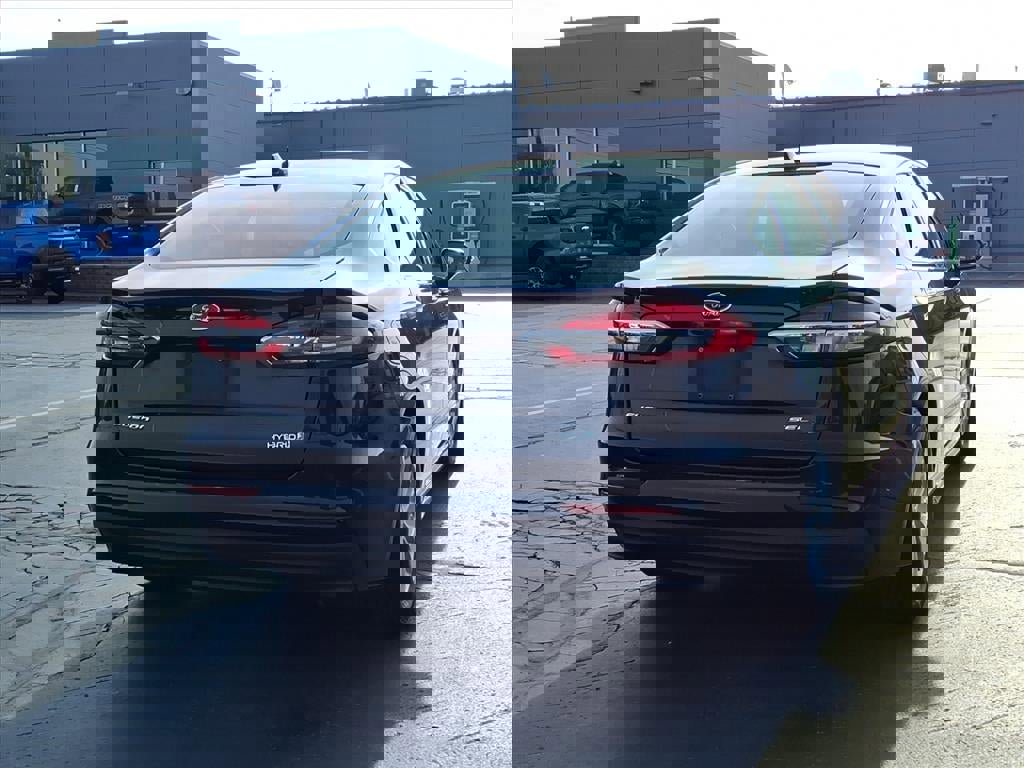 Certified 2019 Ford Fusion SEL image 6