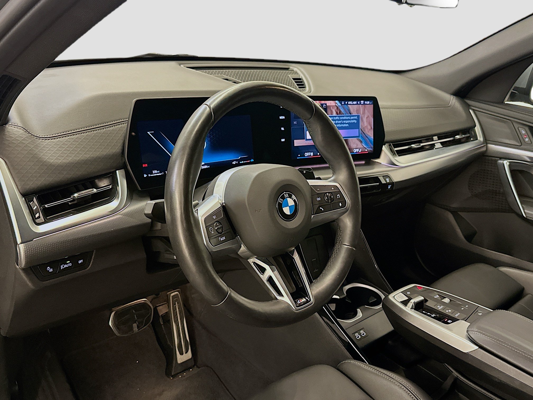 Used 2025 BMW X2 xDrive28i AWD/4WD image 18