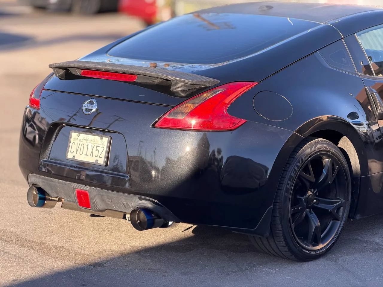 Used 2015 Nissan 370Z Touring RWD image 22