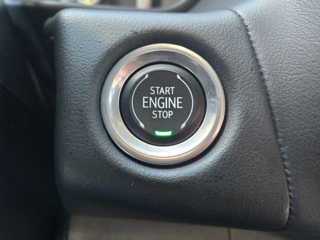 Used 2022 GMC Yukon SLE w/ Gmc Pro Safety Plus Package RWD image 19