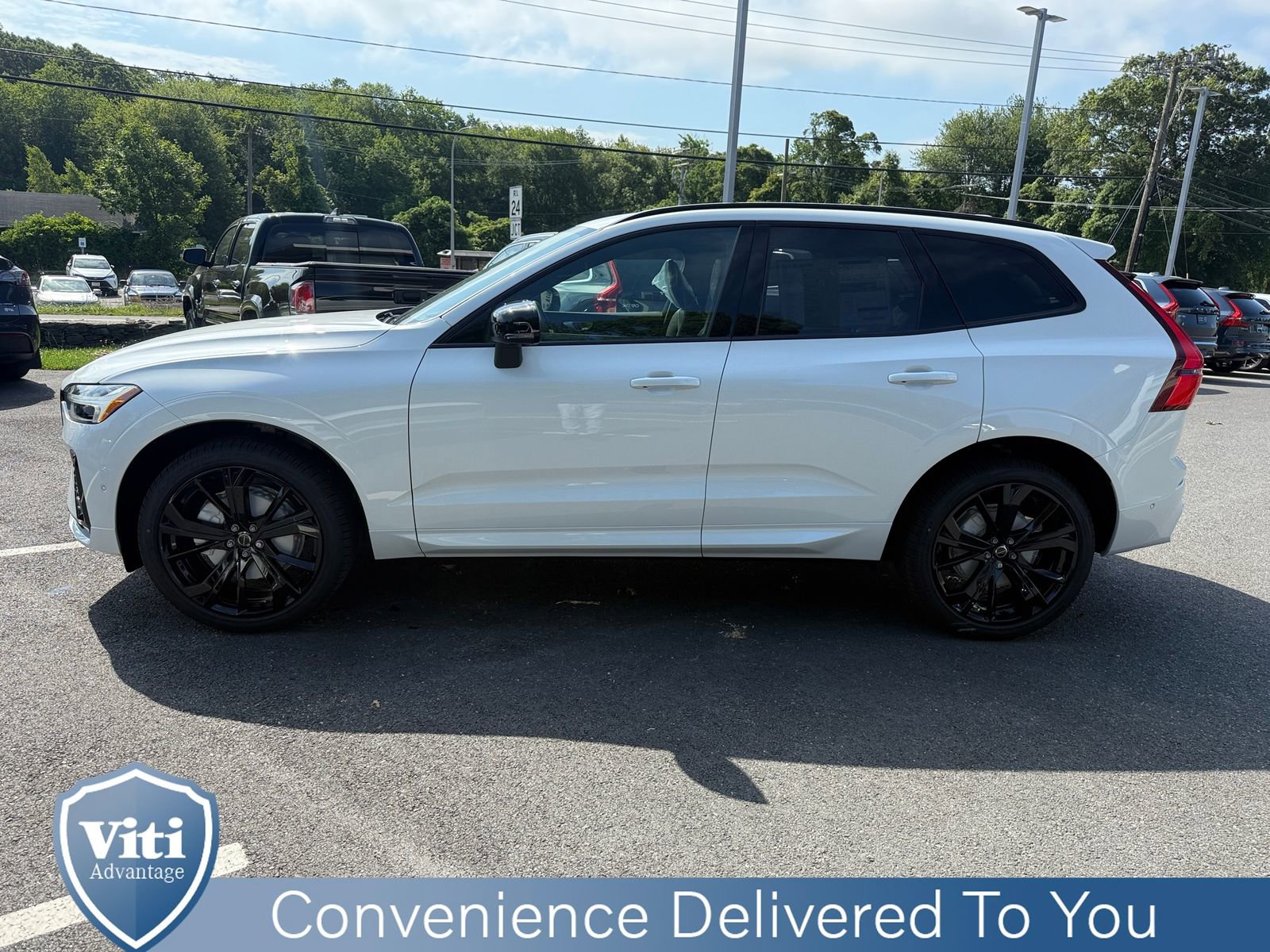 New 2026 Volvo XC60 B5 Ultra w/ Protection Package Premier image 5