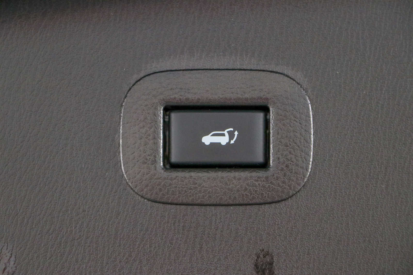 Used 2023 INFINITI QX80 Sensory w/ Cargo Package AWD/4WD image 36