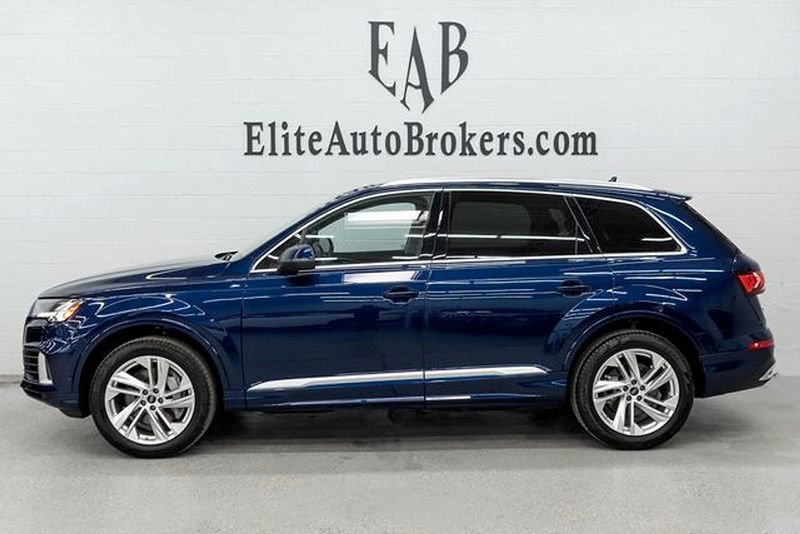 Used 2023 Audi Q7 3.0T Premium image 2