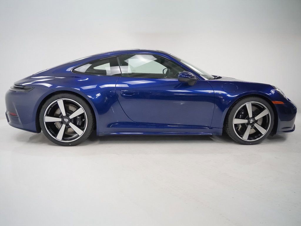 New 2026 Porsche 911 Carrera 4S AWD/4WD image 9
