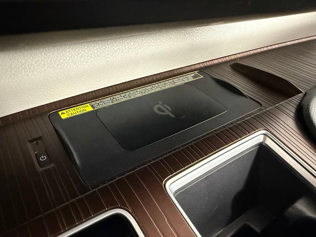 Used 2021 Toyota Sienna LE w/ LE Plus Package FWD image 29