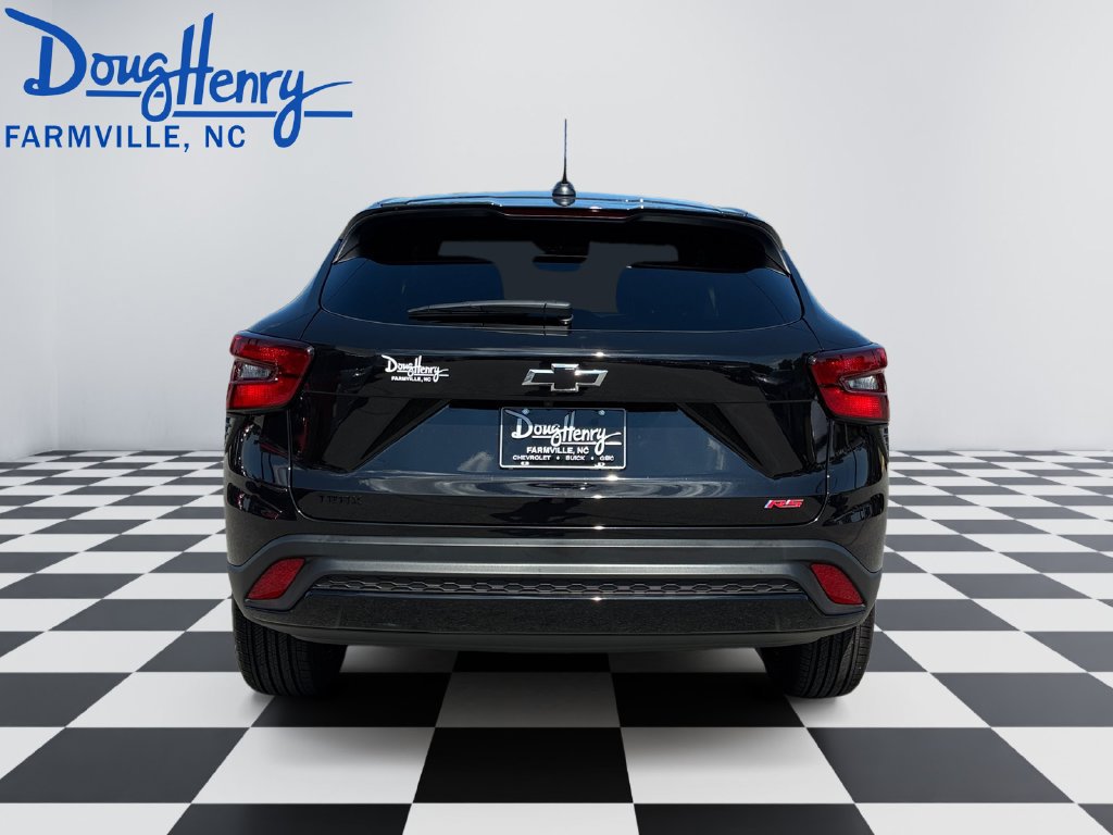 New 2026 Chevrolet Trax RS w/ Sunroof Package FWD image 4