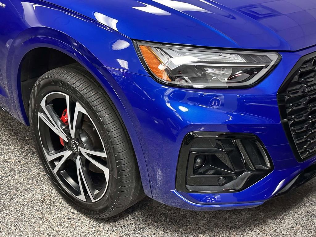 Used 2025 Audi Q5 2.0T Premium Plus w/ Premium Plus Package image 5