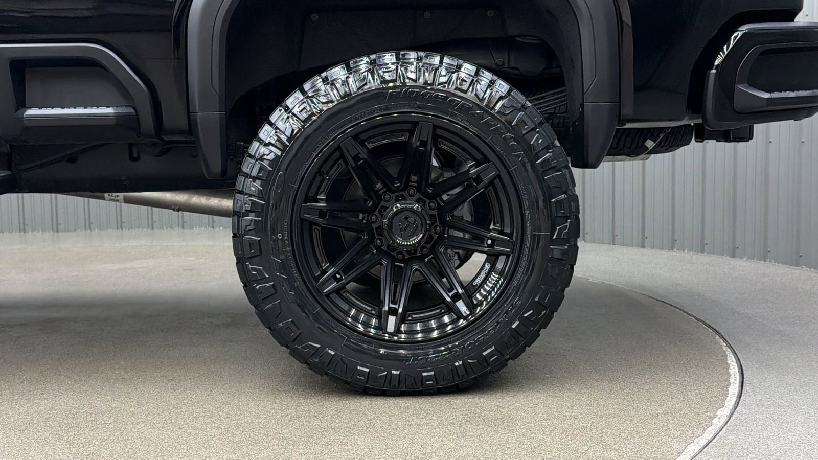 Used 2025 GMC Sierra 3500 Denali w/ Denali Reserve Package image 11