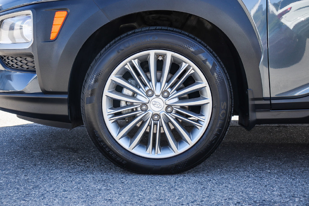 Used 2019 Hyundai Kona SEL FWD image 11
