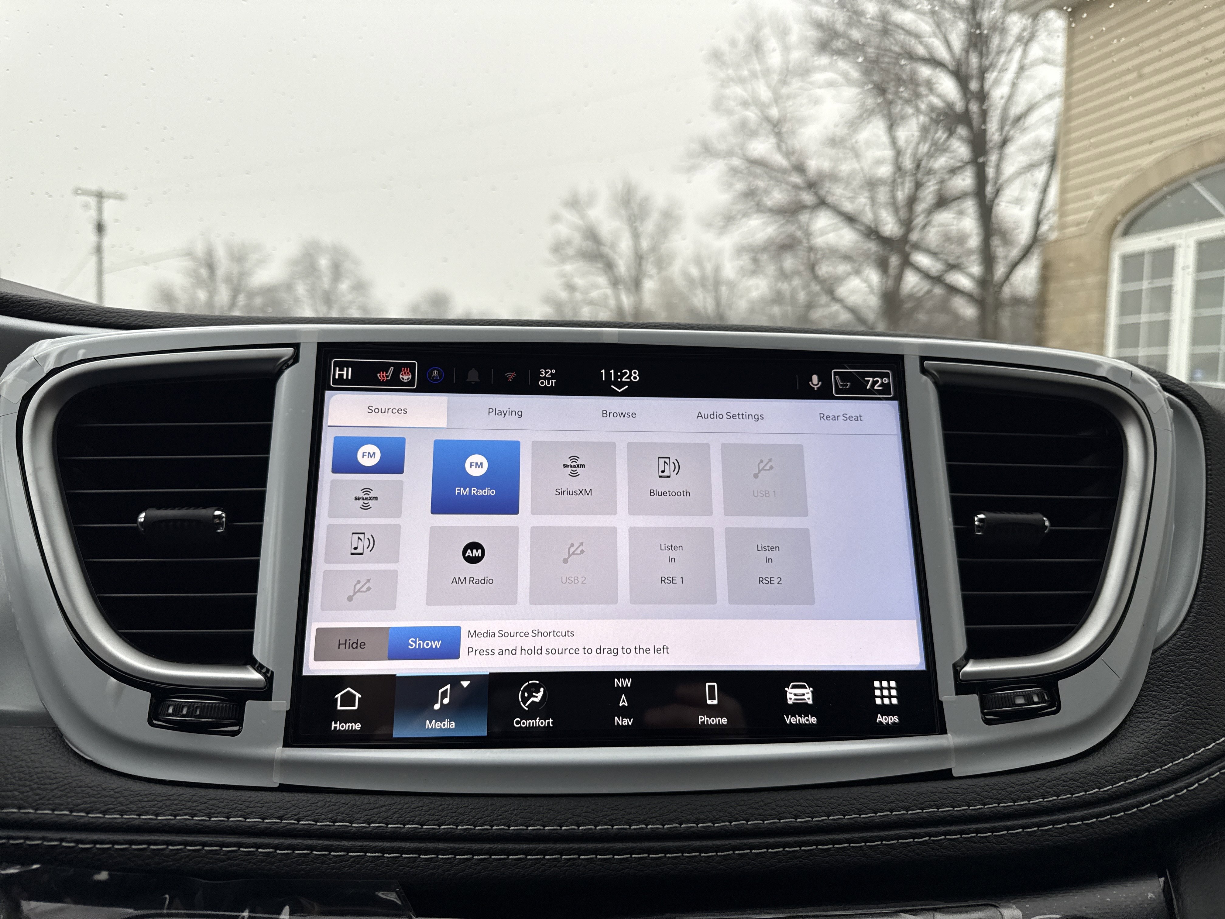 New 2026 Chrysler Pacifica Limited w/ Uconnect Theater Family Group image 22