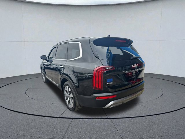 Used 2022 Kia Telluride S image 3